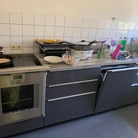 Schoene Mit Zwei Schlafzimmern . Apartment Biberach an der Riss